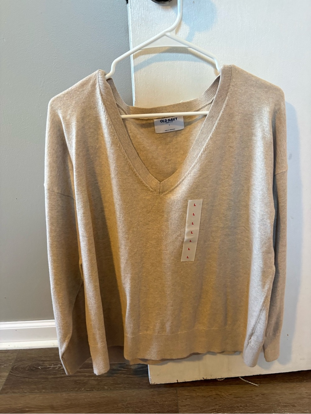 Old Navy Sweater L